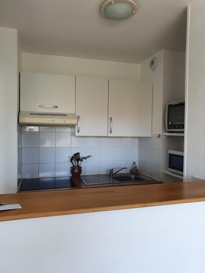 Appartement Golf Et Nivelle Avec Piscine Et Parking Ciboure Exterior photo