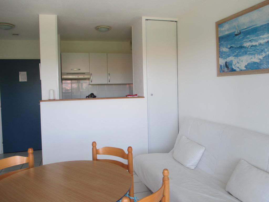 Appartement Golf Et Nivelle Avec Piscine Et Parking Ciboure Exterior photo